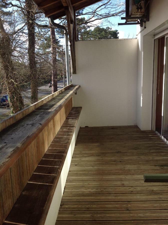 Duplex Bord Bassin D'Arcachon Apartment Ares Exterior photo